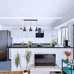 Lovely Quiet Flat Near Bnf & Seine
